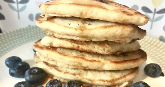 American-style blueberry pancakes