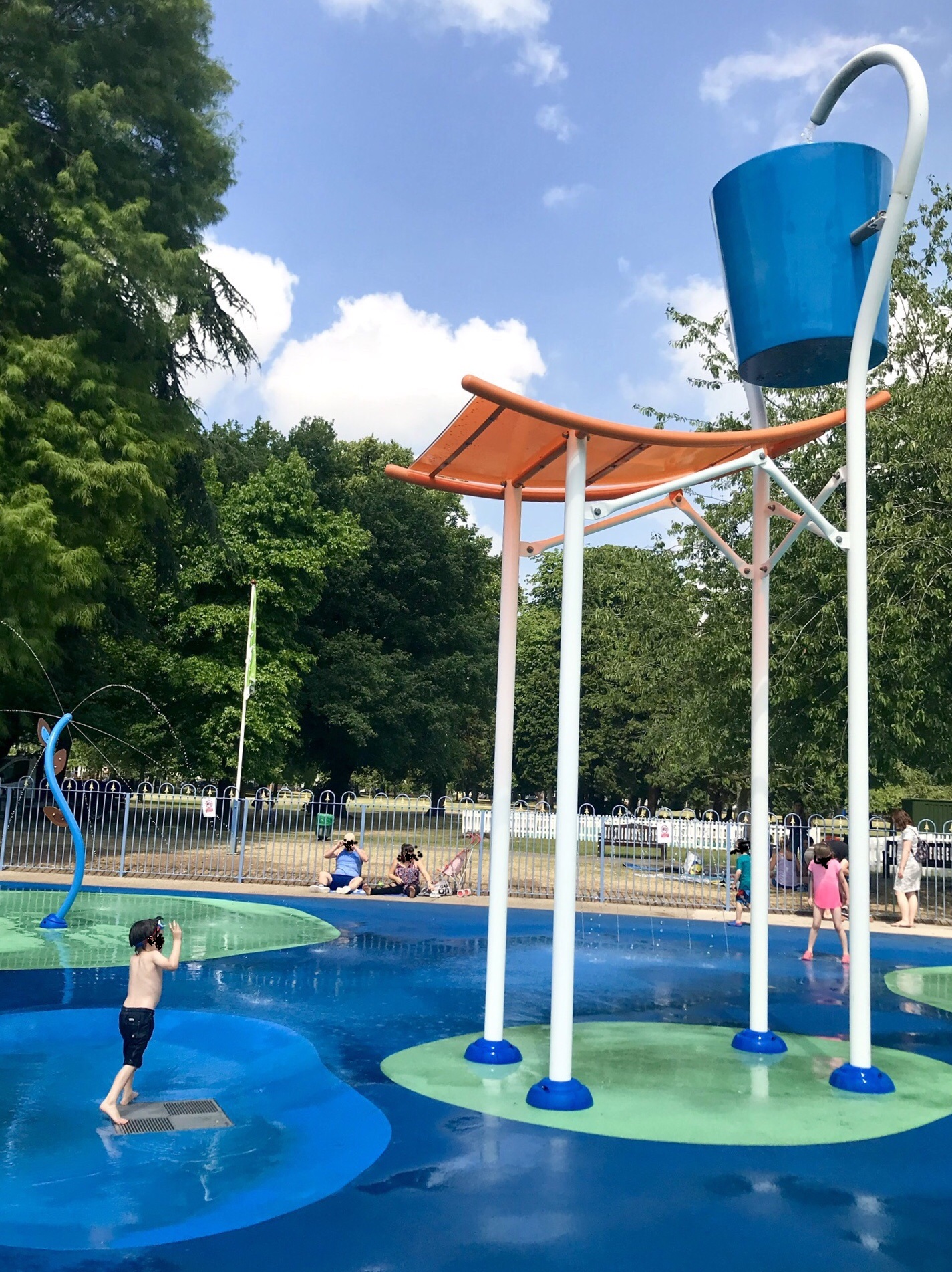 Waterplay at Victoria Park splashpad, Cardiff Cardiff Mummy